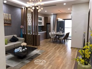 chính chủ bán nhanh căn nguyên bản 2n1vs tại n06 trần quý kiên, 56m2, chỉ từ 3ty9. lh 