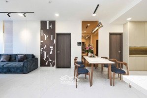 bán căn view đẹp,giá tốt nhất tại hộ cc kingdom 101, 6,1 tỷ, 76m2,2pn,2wc q10, hcm