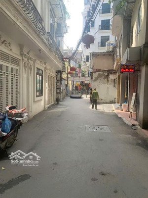 bán nhà riêng 1,1 tỷ, 44m2, 7pn, 4wc tại ngõ 68 đường cầu giấy, phường quan hoa, cầu giấy, hà nội