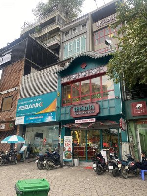cho thuê nhà phố trần kim xuyến, dt: 85m2 x 4 tầng, mặt tiền: 5m, vỉa hè rộng đẹp, giá: 35tr/th