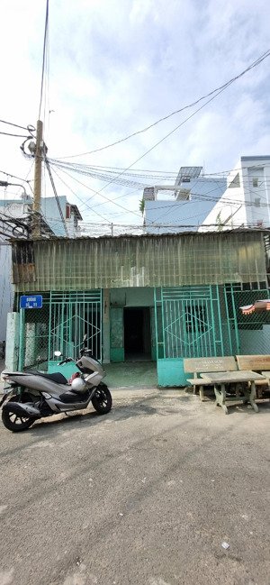 cho thuê nhà riêng 34/41 hoàng ngọc phách, 6mx10m mặt tiền đường 12m , hẻm hông 3m tại tân phú, hcm