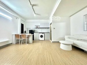 cho thuê căn hộ 1pn ban công thoáng ngay công viên hoàng văn thụ