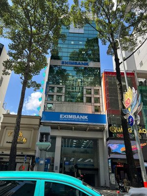 building thương hiệu mt trần hưng đạo, quận 1, 8x25m, hầm + 7 tầng - hđt: 310 triệu, giá 110 tỷ