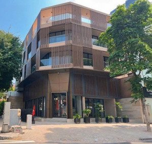 siêu hiếm căn góc 3 mặt tiền nguyễn oanh, gò vấp - hầm 5 tầng - hđt 110 triệu - gái 26 tỷ