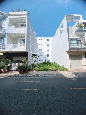 cắt lỗ 600 triệu nền 76m2 trục chính kdc tây lân, thông 2 chiều, phong thủy tốt