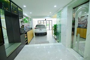 chính chủ bán nhà gần công viên tao đàn sương nguyệt anh - bến thành - q.1. cho thuê 30tr