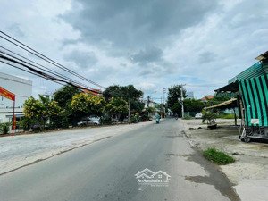 chính chủ ngộp bán gấp lô đất mặt đường ngay lê văn chí, ngang 5 x 17,5m,công nhận 86m2,giá 7,6 tỷ