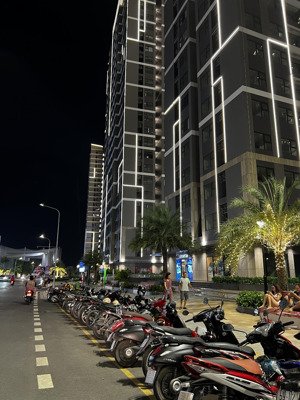 bán shophouse vinhomes grand park, thủ đức mặt sảnh cho thuê ngay khi nhận shop bàn giao