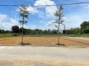 bán 102m2 ,mt 5.2m, full thổ ,sát tđc bắc phú cát, ngã tư vai réo , 3 pút xe ra đhqg , cnc hoà lạc