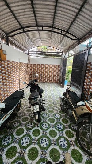 nhà 3 tầng btct - [quận 7]hẻm xe hơi đỗ cửa - ngay chợ lý phục man - 4x 19m -2 tầng nhỉnh 6 tỷ