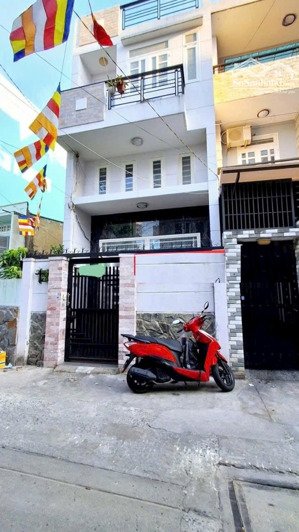 giảm giá bán nhanh nhà vườn chuối-p4-q3, gần bệnh viện bình dân. 3tỷ250/67,9m2 đang cho thuê 20tr