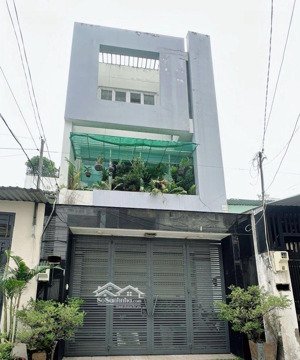 tân bình 84 m2 3 tầng hxh 8 m ngang 5 dài 14 gần k300 4 wc 3 pn không lộ giới p15 phan huy ích