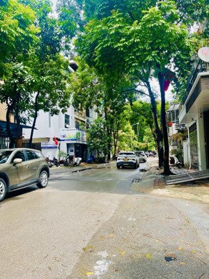 nhà đẹp kđt văn quán, 70m2, 4 tầng, ô tô, kinh doanh, thoáng sáng, sạch sẽ, ở ngay, chỉ 18.2 tỷ