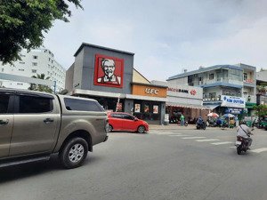 hạ sâu! bán nhà kinh doanh góc tân sơn nhì q.tân phú - dt 6x20m 3 tầng có hđt 100tr/th giá 24 tỷ