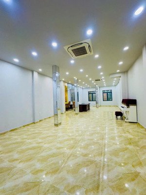 bán nhà 6x29m, đường 6m bạch đằng, p.2, q.tân bình, trệt, 2 lầu, giá 21 tỷ tl, cách sân bay 300m