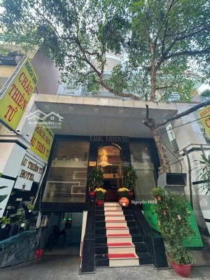 rẻ nhất tân bình! tòa nhà đường nguyễn thái bình - dt 8x20m, hầm + 7 tầng - hđt: 150tr - giá 32 tỷ