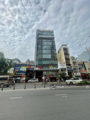 tòa building khan hiếm ! mặt tiền lê văn duyệt. dt : 8 x 30m - hầm 10 tầng - hđt : 400tr. giá 90 tỷ