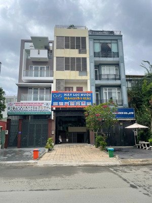 chỉ 28 tỷ căn nhà mt đường tại trần lựu, q2. nhà 5 tầng - 5x20 vuông vức - hđt 68tr/tháng. đã có sổ