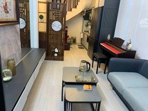 nhà đẹp dân xây 5 tầng - tặng lại nội thất - sổ nở hậu - 34m2