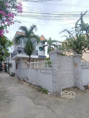cho thuê căn góc hẻm oto đ/số p linh tây. thủ đức