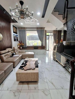mặt tiền 5 tầng khu dân cư cao cấp dương hồng, 5x19m, có hầm xe, sát phú mỹ hưng, chỉ 13.x tỷ