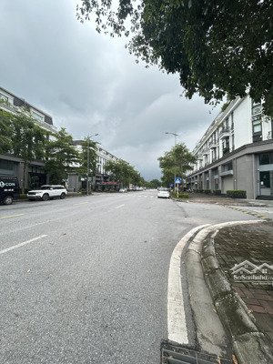 bán liền kề thô eastern park thạch bàn long biên 160m2, ô chờ thang máy, 2 thoáng, giá cực tốt