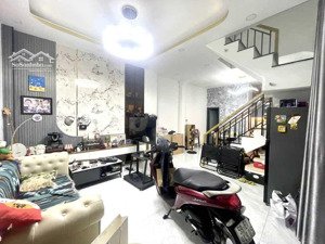 bán nhà mới 4 tầng btct 36m² hẻm rộng gần mặt tiền hoàng hoa thám giá chỉ 6.8 tỷ