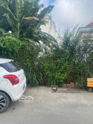 bán lô đất đẹp.mt đường hẻm 92. cạnh tt hc 1km. hẻm thông nguyễn thị định. đối diện đặng như mai