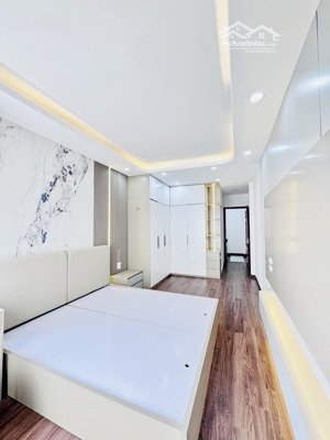 sát phố, ngõ oto, full nội thất, bán nhà tân mai 40m2 x 5 tầng nhỉnh 7 đồng có tl