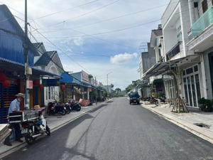bán nền đầu đường số 3 (trục chính) kdc quân đội, cái răng, cần thơ dân cư đông đúc tiện kinh doanh