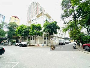 chính chủ nợ bank bán gấp biệt thự mỹ đình, ô tô dừng đỗ, 203m, 5 tầng, mt 8.5m, 38.8 tỷ