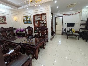 cho thuê biệt thự c37 bắc hà, đường tố hữu, trung văn, ntl, dt 145m2, 3 tầng, mặt tiền 10m, đh, nl.