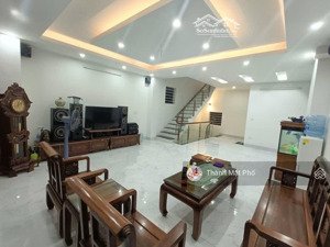 bán nhà việt hưng, long biên 50m2 5t 10.9 tỷ. nhà đẹp dân xây, gara oto