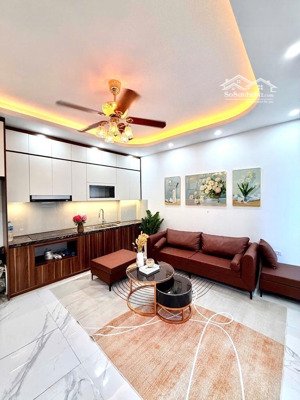 chính chủ bán gấp tt quận hoàng mai dt 42m x 5 tầng, hàng xóm với khu đô thị ricecity.