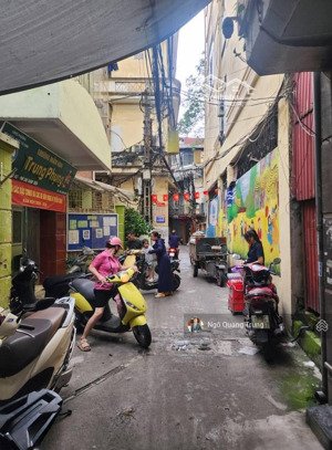 bán nhanh mảnh đất ngõ chợ khâm thiên, xây ở và kinh doanh được giá bán đầu tư xem ngay mới còn