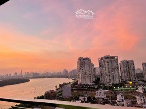 3pn one verandah giá bán 10 tỷ view sông. đã có sổ. xem nhà ạ
