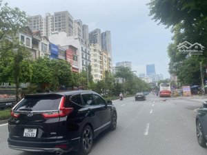bán nhà lê đức thọ,ngõ nông,cách phố 30m ,ô tô qua nhà,gần trường học chợ mỹ đình ,bx sân vận động