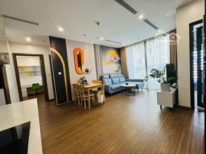 bán chung cư b10 nam trung yên 72m 2pn 2 ngủ nhỉnh 5 tỷ, sổ đỏ lâu dài sang tên ngay,lh: 