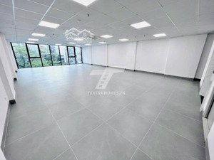 bán nhà trần thái tông cầu giấy dt 126/132m x 9t x mt 8,1m giá 85 tỷ có thương lượng