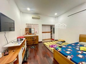 hot, siêu phẩm, cần bán gấp nhà hxh âu dương lân [p2, q8] dt: 94m2 (6 x20m)3t, 4pn, 5wc chỉ 9.9 tỷ