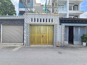 chủ cần bán gấp nhà ngay đông hòa dĩ an dt 65m2 giá 2 tỉ 785 nhà đang cho thuê 7tr/th shr