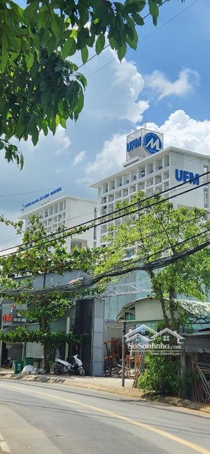 cần tiền bán nhanh motel đang kinh doanh - dòng tiền ổn định 40-60tr/tháng. giá chỉ nhích 6 tỷ