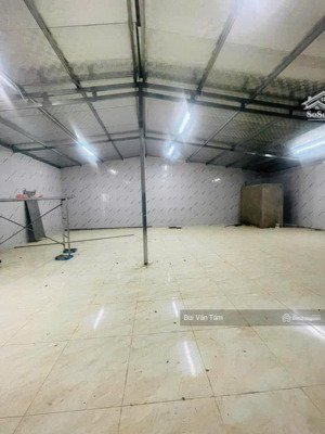 cho thuê kho lê trọng tấn định công dt:160m2 xe 5 tấn đỗ cửa