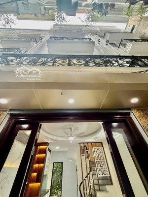 trương định 38m², 5 tầng, gần phố giá 6 tỷ