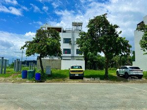 bán đất kdc tân tạo gần đường nguyễn hoàng , phường an phú_ an khánh. dt: 7 x 18 . giá: 23.3 tỷ