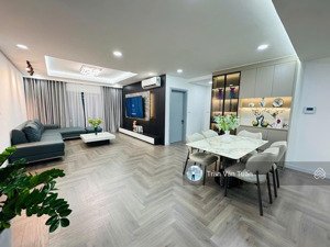 bán căn hộ 3pn + 2wc, 139m2, tại tòa s1 kđt goldmark city, nhà mới đẹp full nội thất ở ngay, 9.9 tỷ
