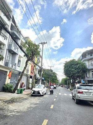 bán nhà linh chiểu thủ đức - 113m² - ngang 6m - hẻm ô tô - thu nhập 12tr/tháng - chỉ 8.2 tỷ