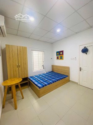 cho thuê căn hộ full nội thất cửa sổ trời chỉ 4tr3 - hồ văn huê p9 - phú nhuận