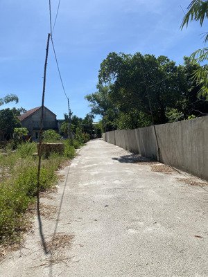 100m2 đường ô tô thông 5m hoà tiến, sát trục 605