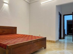 bán nhà thanh niên, tây hồ full thổ cư 550m2